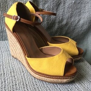 Ann Taylor Yellow Espadrille Wedge Size 6